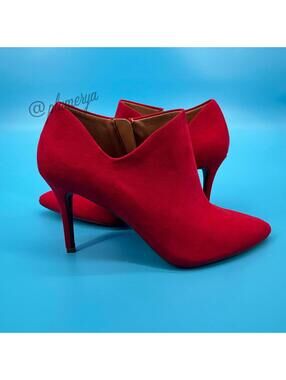 Jessica Simpson Averna Stiletto Red Heeled Ankle Boots Women's Size 8 NWOB